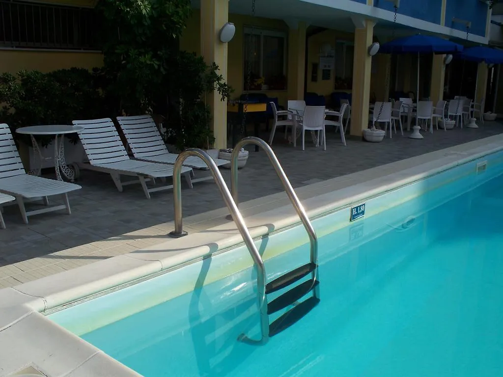 Hotel Portofino Lido di Jesolo 3*,