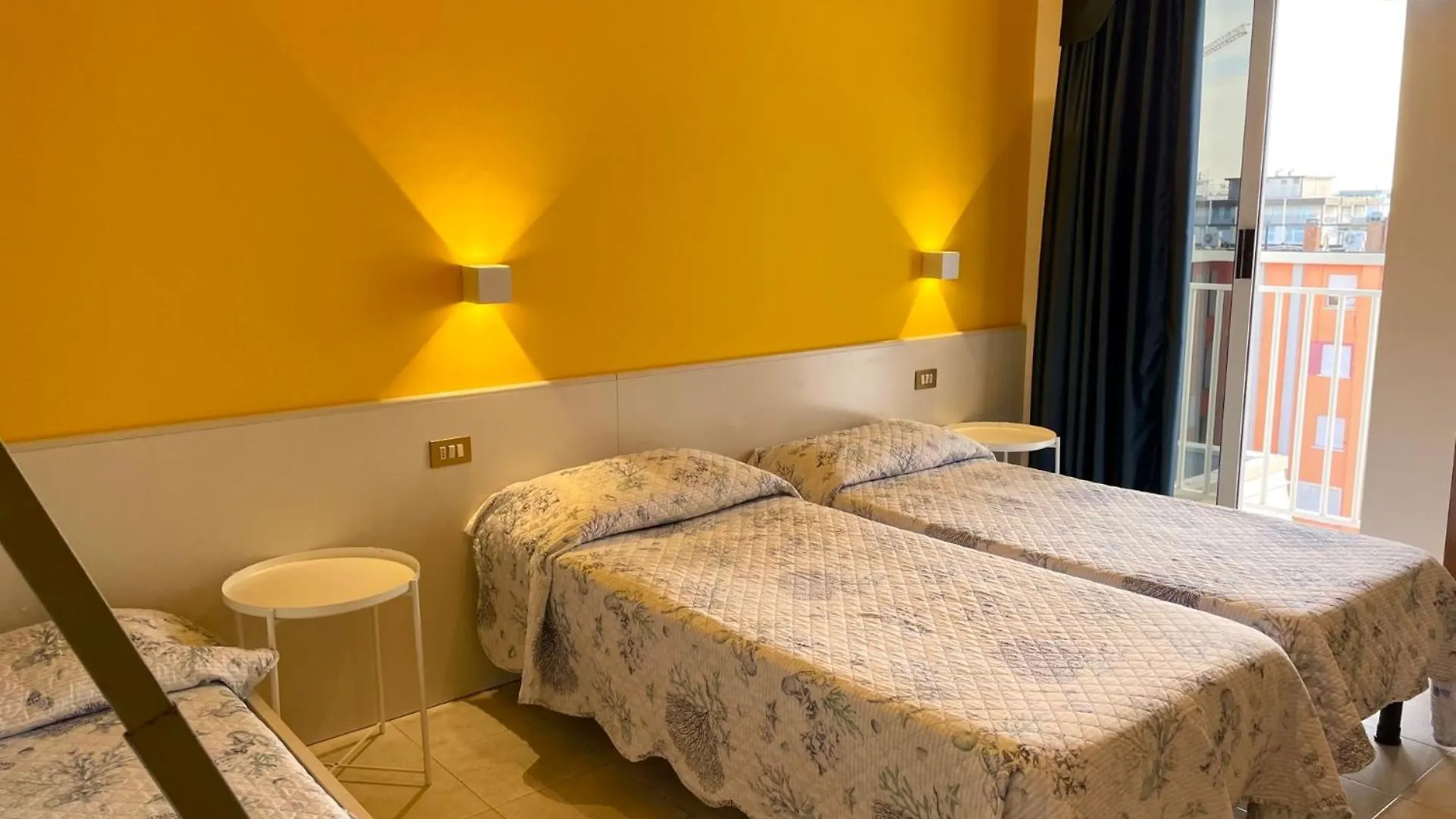 Hotel Portofino Lido di Jesolo 3*,